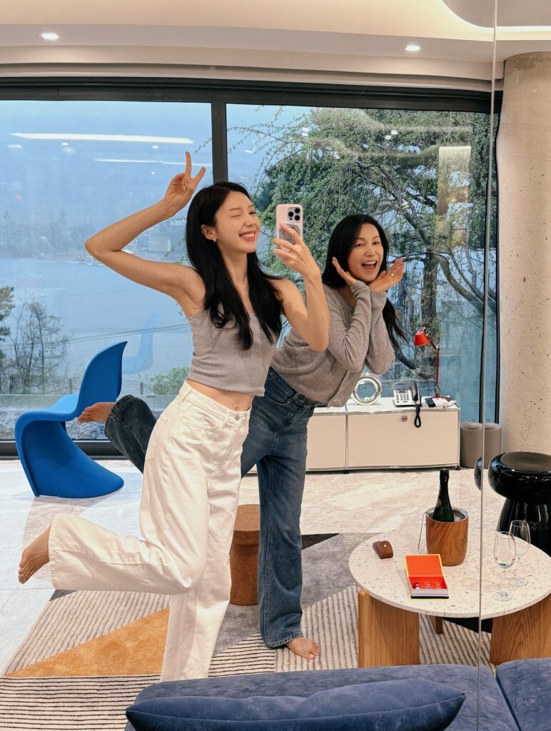 김옥빈 결혼, 곁에 있으면 웃게 된다는 다정한 남편 정체 및 나이 프로필 총정리 11 김옥빈 결혼 08