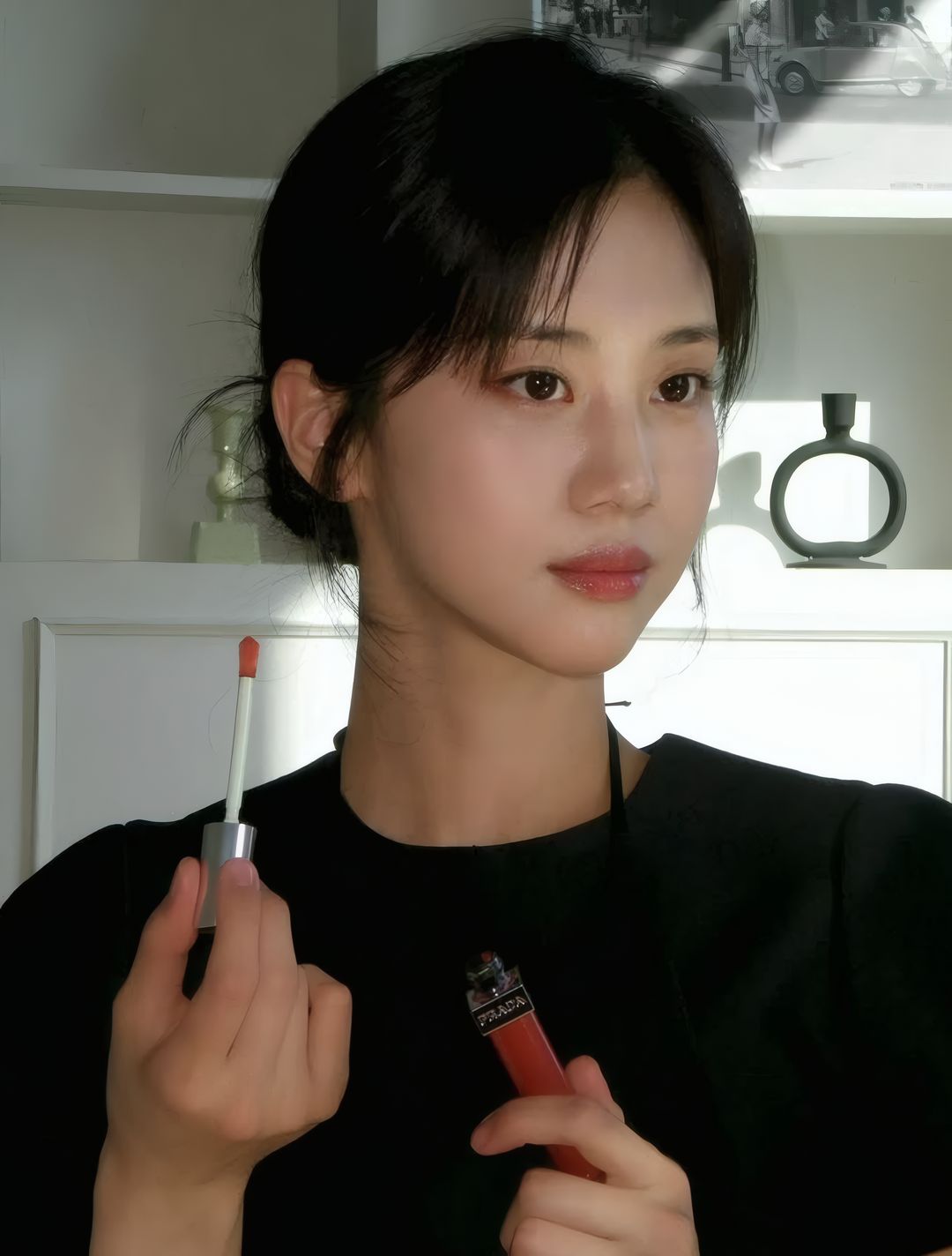 홍화연 프로필 나이부터 이준호의 그녀가 되기까지: 100대1 주연 신화 총정리 18 이준호의 그녀로 차기작 확정: '주한이국대사관' 신작 설렘